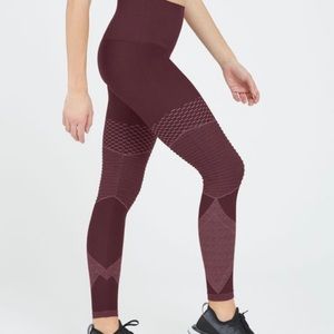 Spanx Seamless Moto Leggings - Medium - Wine